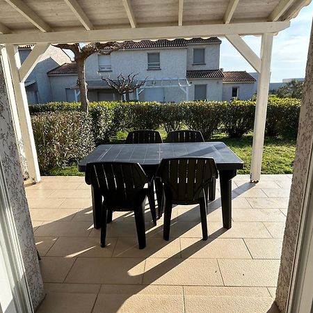 Villa T3 Bord De Mer - Vue Mer A 500 M De La Plage- Piscine Chauffee A Casetta Di A Spiaggia Cervione Eksteriør bilde